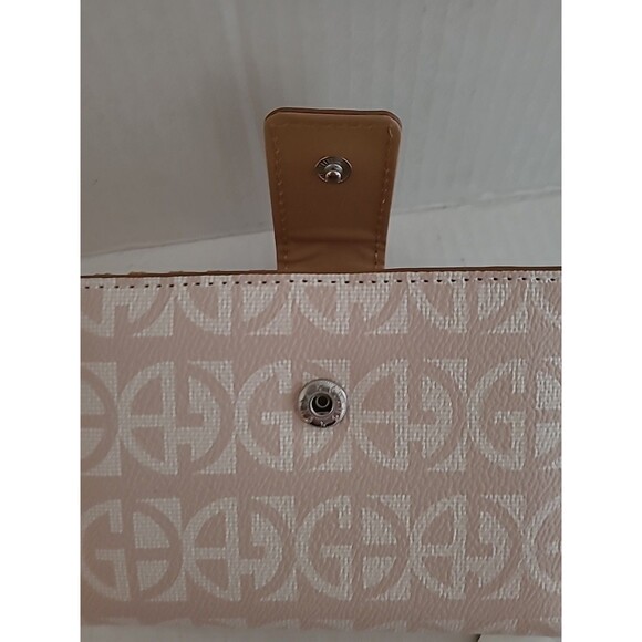 Giani Bernini Wallet Bifold Block Signature Tapioca Beige 5" X 4" - Picture 9 of 11